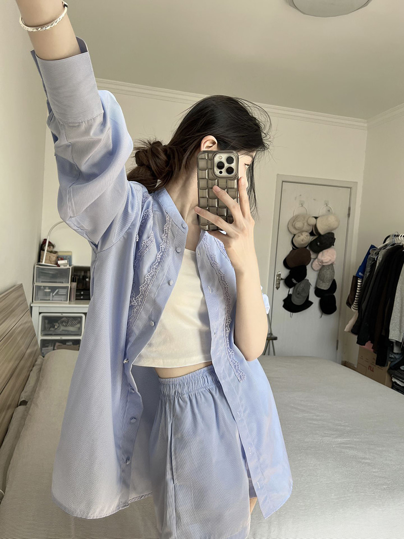 오버핏 블루 와이셔츠+허리밴딩 반바지 코디세트