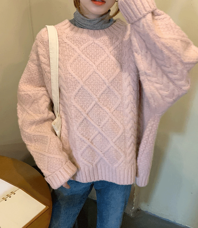 복고 스타일 꽈배기 라운드 와이드 니트 스웨터