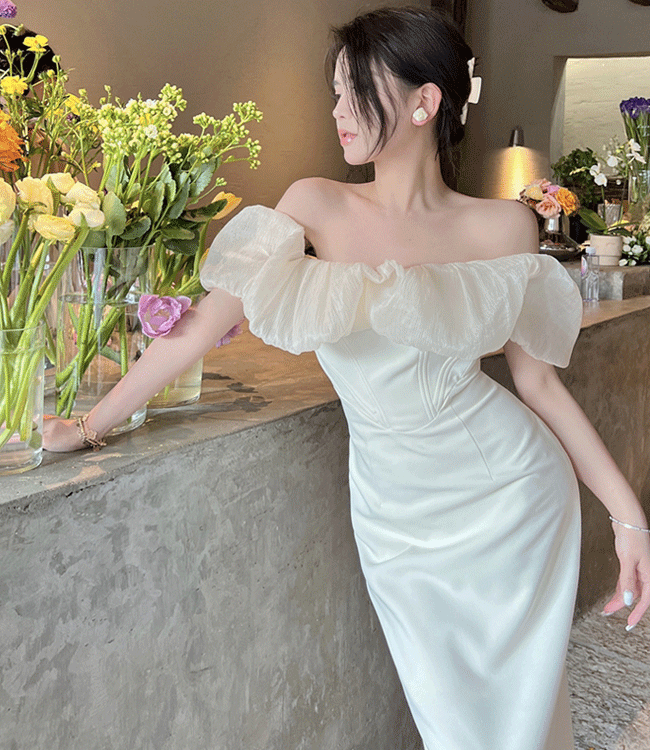브라이덜 샤워 오프숄더 퍼프 화이트 드레스